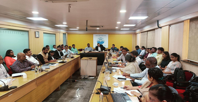 Accelerating Rooftop Solar Adoption Accelerating Rooftop Solar Adoption